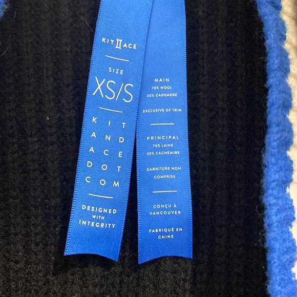 Kit and Ace sweater - Picture 2 of 7